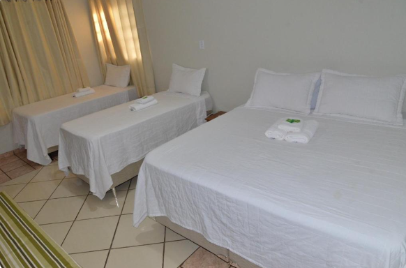 Quarto Quádruplo em Jataí